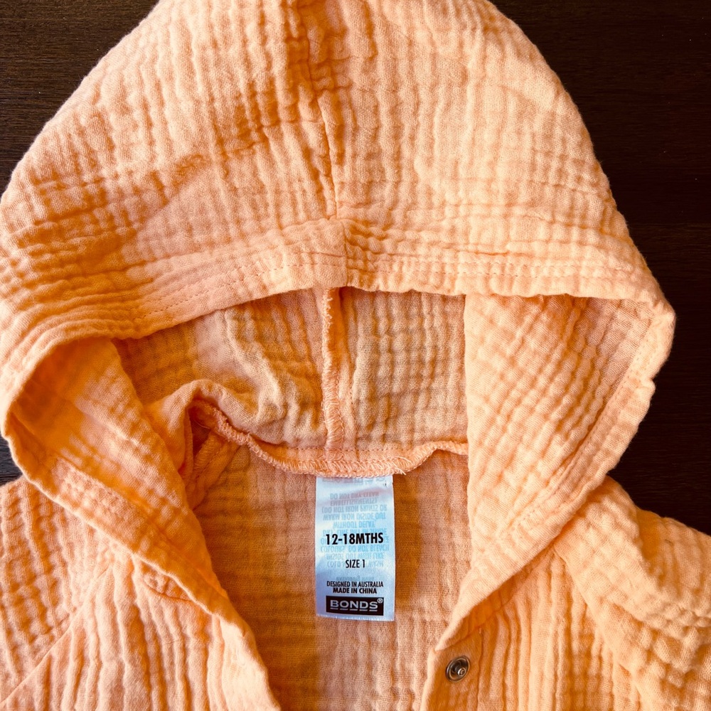 BONDS Vivid Orange Hooded Baby linen coverup - Picture 4 of 5
